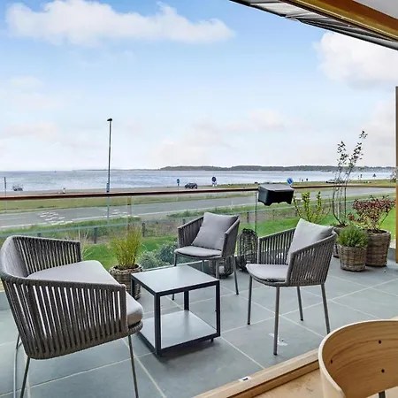 Awesome In With House Sea View Apartment *