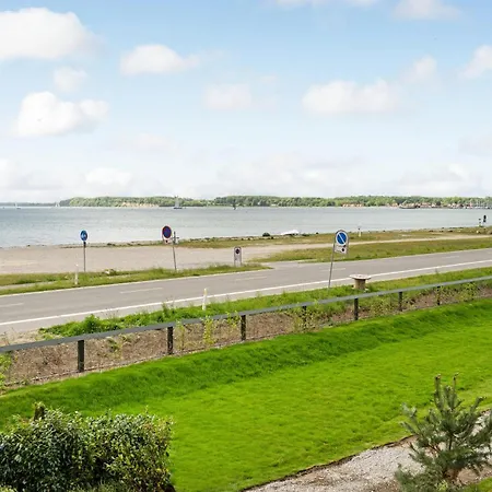 Awesome In With House Sea View Apartment Kerteminde