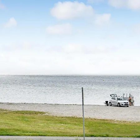 Awesome In With House Sea View Apartment