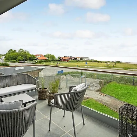 Awesome In With House Sea View Apartment